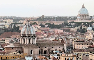 Explore Rome, Italy's ancient ruins, Vatican City & delicious food. History, art & culture in every corner!