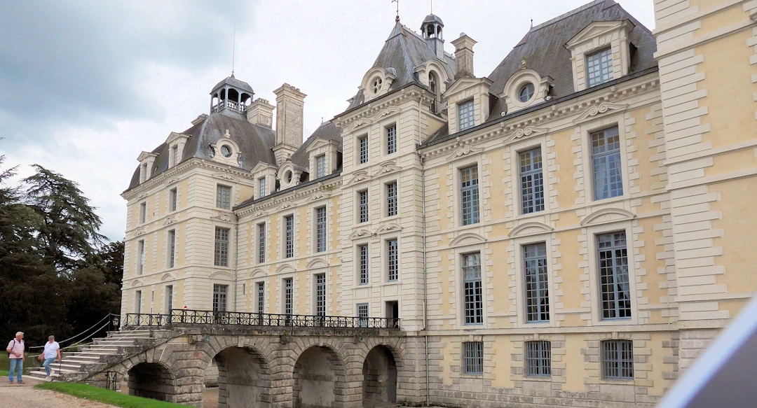 Visiting Château de Cheverny