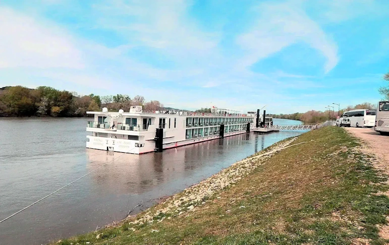 A Scenic Gem Along the Rhône River