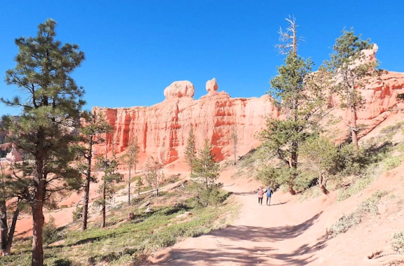 A 16 day loop itinerary through Colorado and Utah; Denver, Glenwood Springs, Colorado National Monument, The Utah Big Five, Durango, 
    Telluride and back to Denver. An amazing adventure!