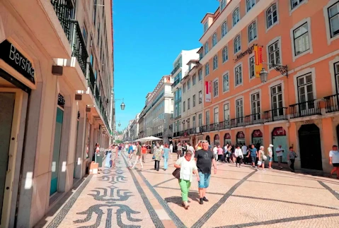 A top to bottom Road Trip through Portugal.