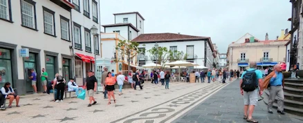 A description and images from a visit to Ponta Delgada.