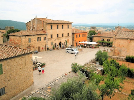 Unraveling Tuscany's Rich Heritage and Charming Beauty