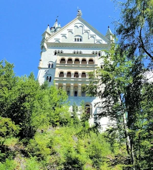 A description and images from a visit to Neuschwanstein.