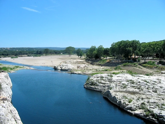 Exploring the beautiful aqueduct - Pont du Gard, France