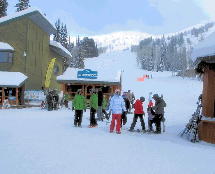A description and images from our 2013 Grand Targhee Ski Trip.