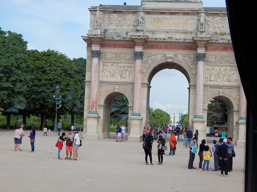 Arc de Triomphe Westside