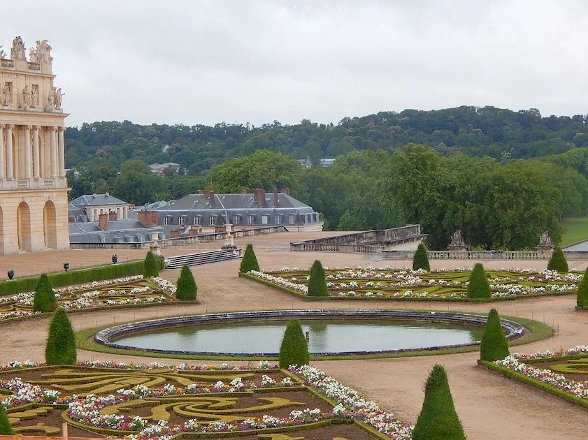 A description and images from our day trip to Versailles.