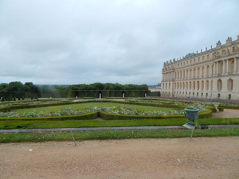 A description and images from our day trip to Versailles.