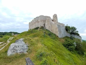 A description and images from a Viking Cruise visit to Les Andelys