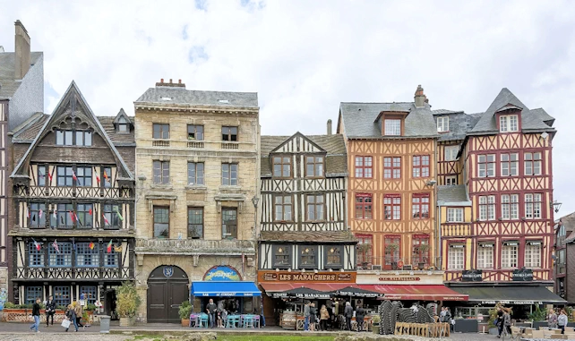 A description and images from a visit to Rouen.