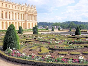 A description and images from our day trip to Versailles.