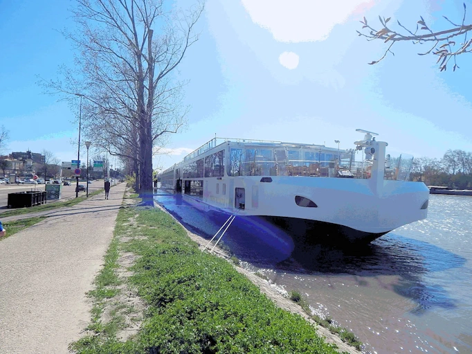 Viking Heimdal at Dock