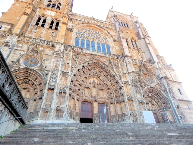 Cathedral Saint Maurice Entrance