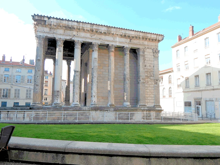 Temple of Augustus and Livia