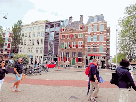 Canals, Museums & Windmills - Explore Amsterdam's Charm