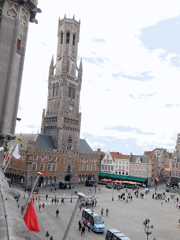 Exploring the Canals & History of Bruges, Belgium