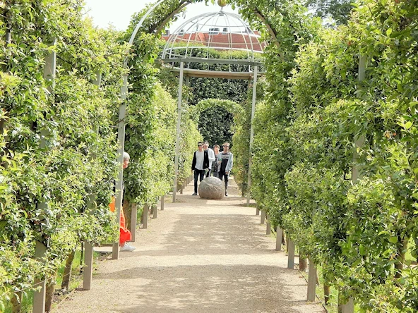 King's Garden Trellis