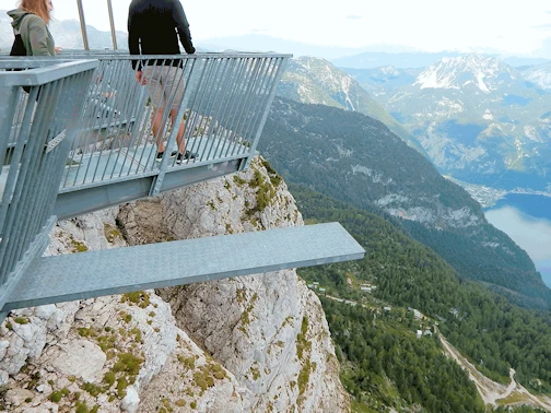 Five Fingers Observation Platform