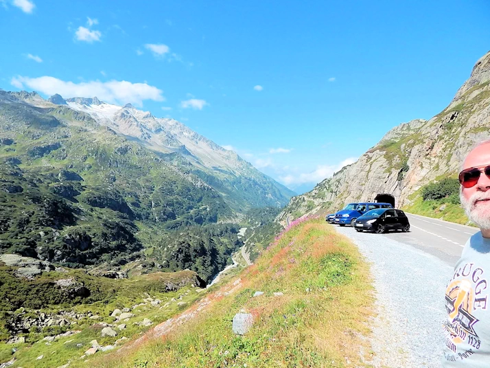 Hairpin Turns & Glaciers - Susten Pass Driving Guide & Tips