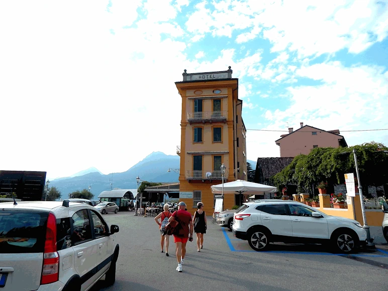 A description and images from our Trip to Lake Como.