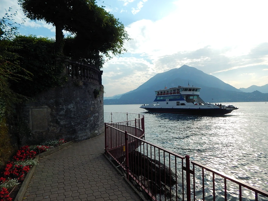 A description and images from our Trip to Lake Como.