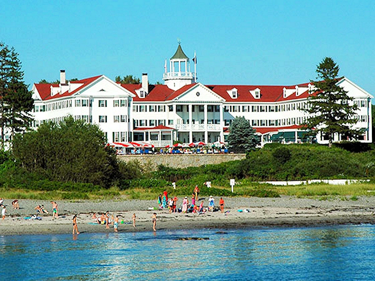 Colony Beach Hotel