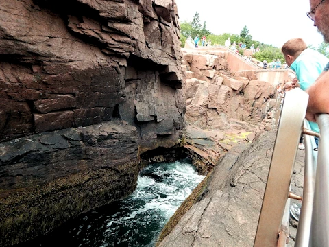 Thunder Hole Cave