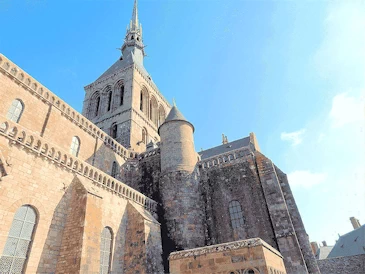 A description and images from our Trip to Mont Saint-Michel.