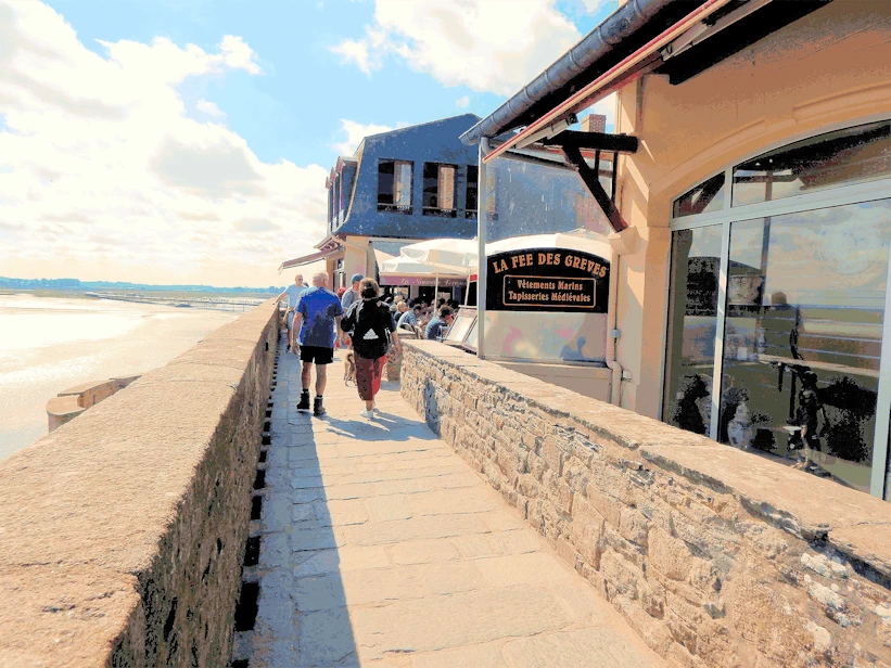 A description and images from our Trip to Mont Saint-Michel.