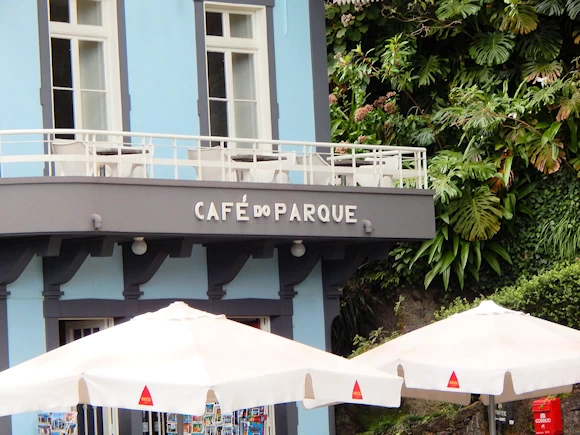 Snacking at the Café do Parque