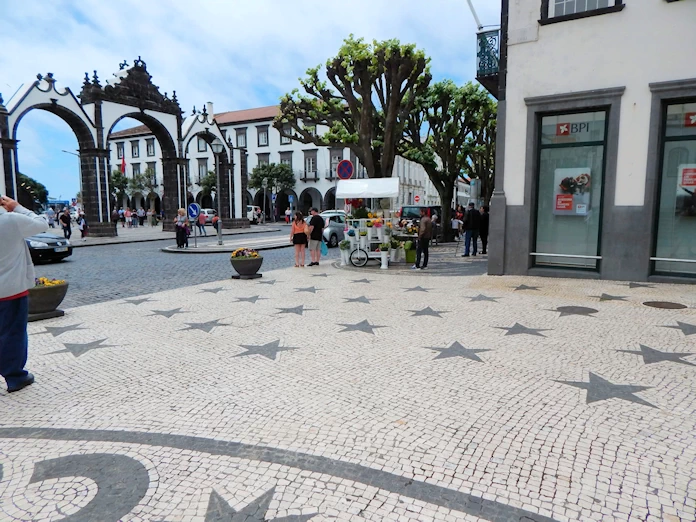 A description and images from a visit to Ponta Delgada.