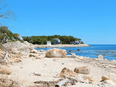 Rental Cottage from Park Beach