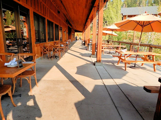 Visit Yosemite and Experience Rustic Luxury at Rush Creek Lodge