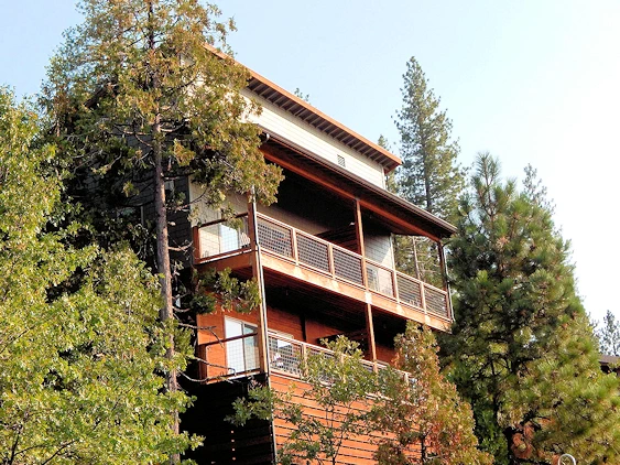 Visit Yosemite and Experience Rustic Luxury at Rush Creek Lodge