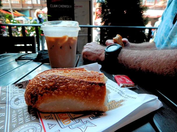San Francisco: Pier 39 Sourdough & Coffee