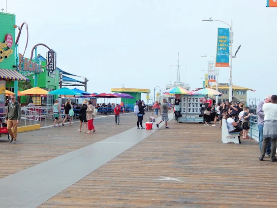 Santa Monica: Pier Arcade Area