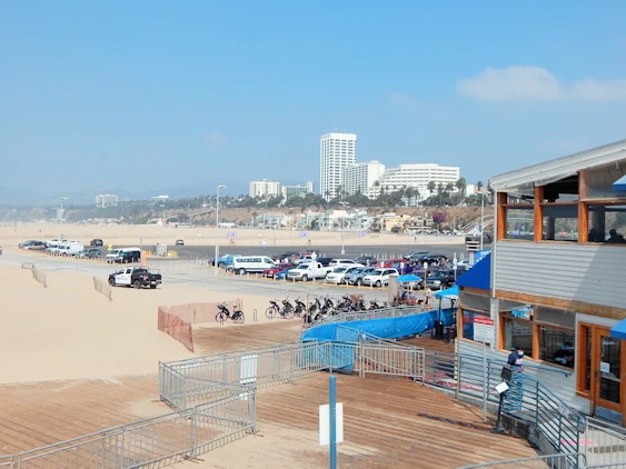Santa Monica: Beach Northside View
