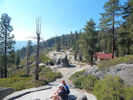 Yosemite National Park: Glacier Point Visitor Center