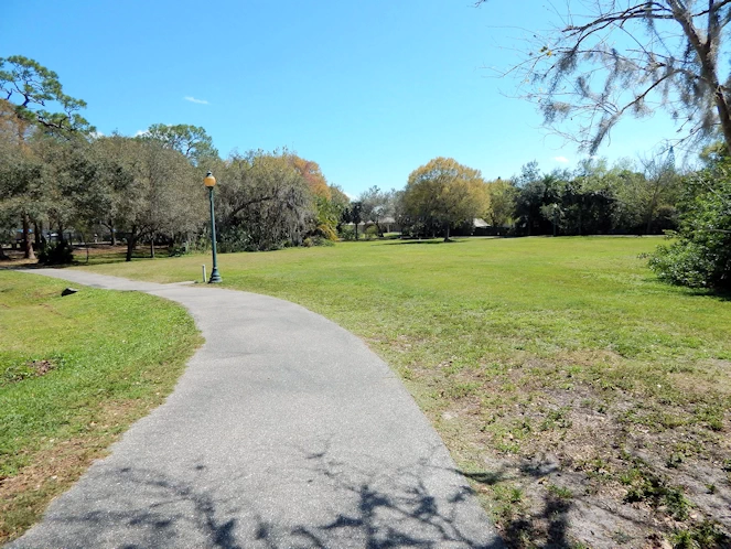 Arlington Park Walking Trail