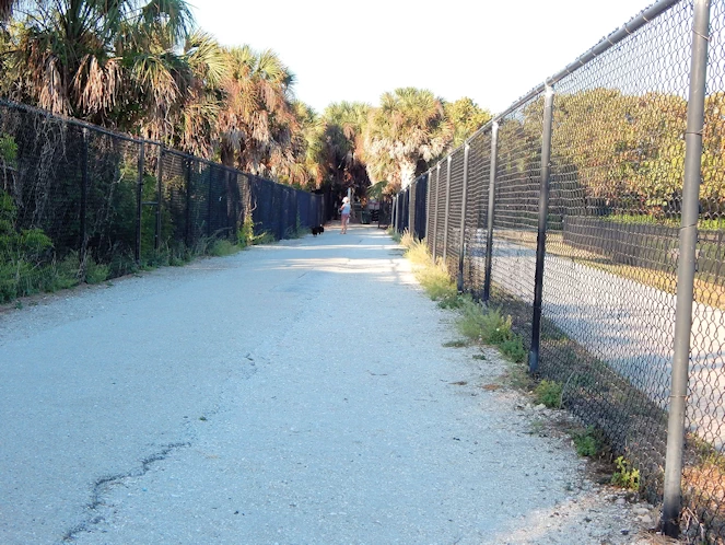 Path to Beach from Dog Park