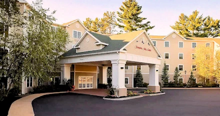 Hampton Inn & Suites