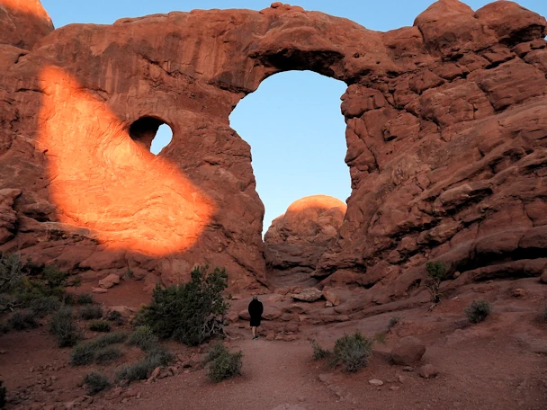 Arches National Park: Walkway to Turret Arch
