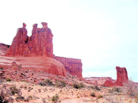 Arches National Park: The Three Gossips Area
