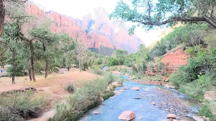 Zion National Park: Zion River from the Trail Bridge