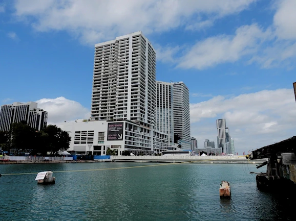 A description and images from the 2022 Miami Boat Show