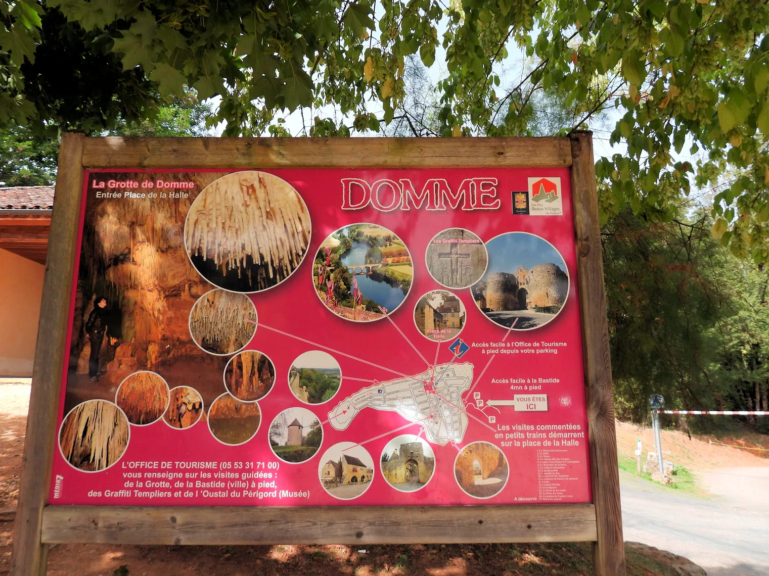 Domme City Sign