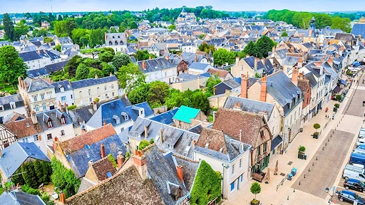 Exploring City of Amboise