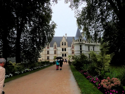 Exploring the Château