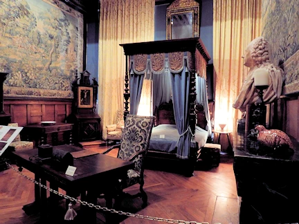 Château de Brissac Interior